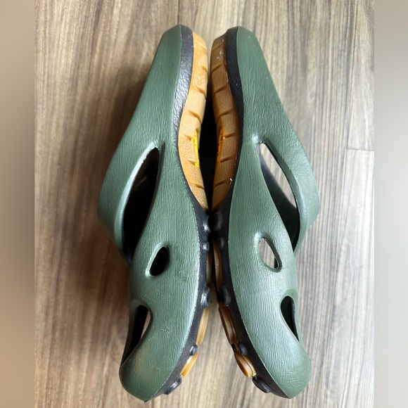 Unisex Keen Shanti US 8 UK 7 EURO 40.5 CM 26 - Picture 7 of 7